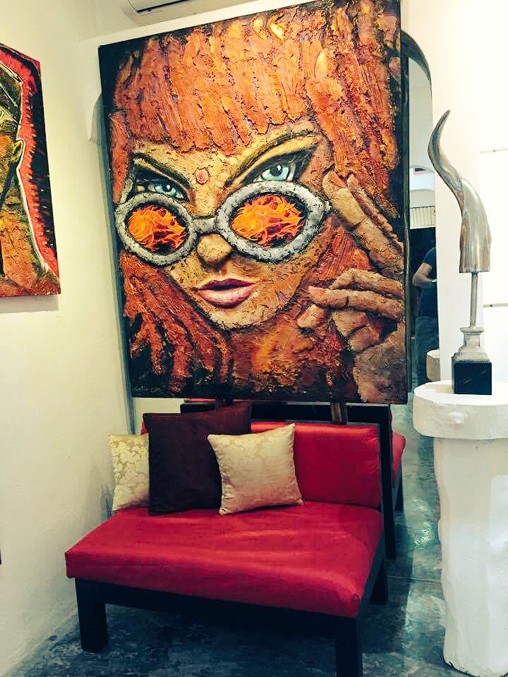 gastoncharo's tweet photo. Supporting more than 30 local artists. Fine and contemporary #artgallery
5th avenue, between 6&amp;8
Dentro de #jardindemarieta #PlayaDelCarmen https://t.co/MDPKUaNgdy