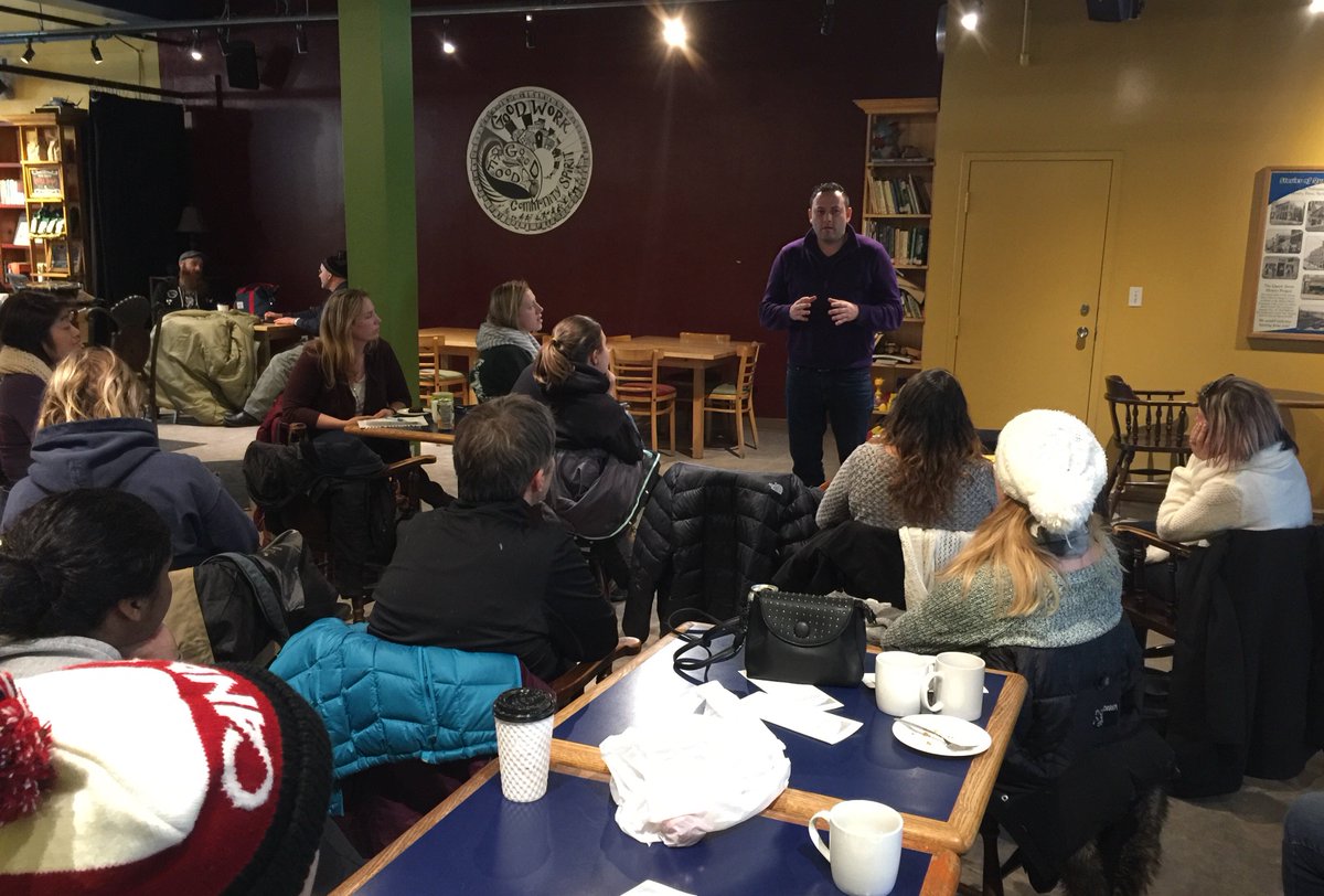 TheSameGrouP's tweet photo. We had a great time sat @ the @Workingcentre w/ this great group of students from @UWaterloo in #kitchener. tnx 4 having us. #sametour2017 https://t.co/IlqVmP1m5s