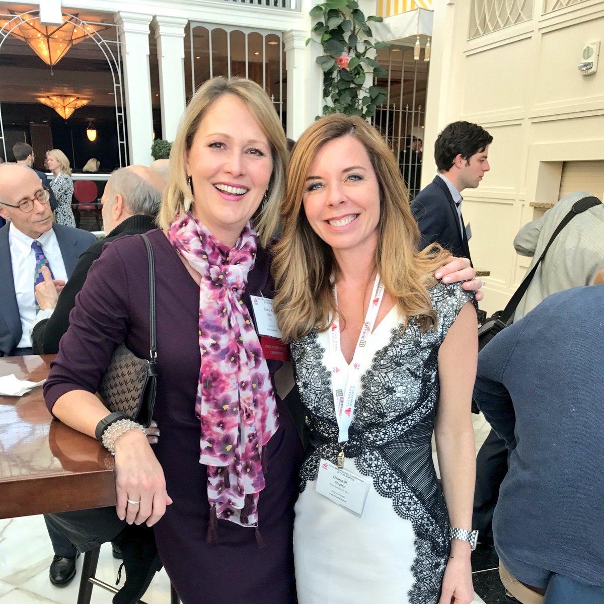 saulcentersinc's tweet photo. Diana Shipley and Tracy Allen @ICSC #ICSC #MidAtConf @NewsFromECS #saulcenters https://t.co/rUbRbYrXrA