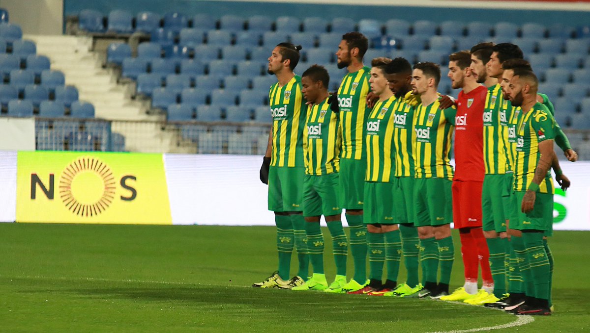 CDTondela1933's tweet photo. Hora de conferires todas as fotos do @BelenensesSAD 0-0 @CDTondela1933 de ontem aqui: https://t.co/qOv5XuI5Id #CFBxCDT https://t.co/E9XxOYKDJt