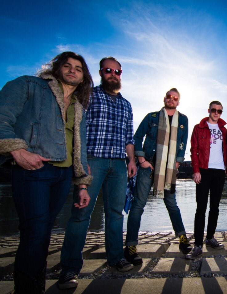 JustinAllenatWS's tweet image. We're coming to party in Canton, OH at @Buzzbin THIS Friday FEB 10th! Starts at 9PM! See y'all there! #KeepingItCanton #RadCanton #HomeTown