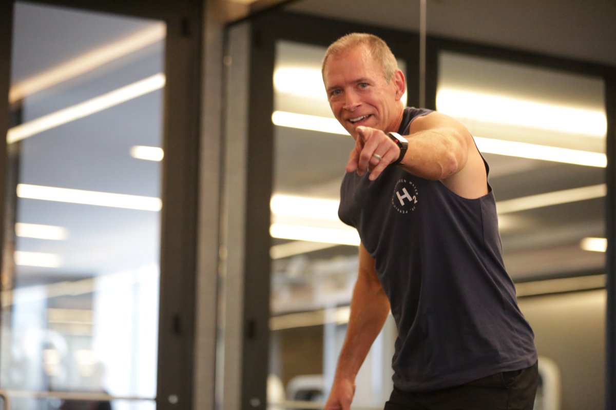 PerriconeH2O's tweet image. NBC Sports Medicine Analyst, @RyanSportsMed, wants YOU to fuel your body. #PH2FuelsYou
