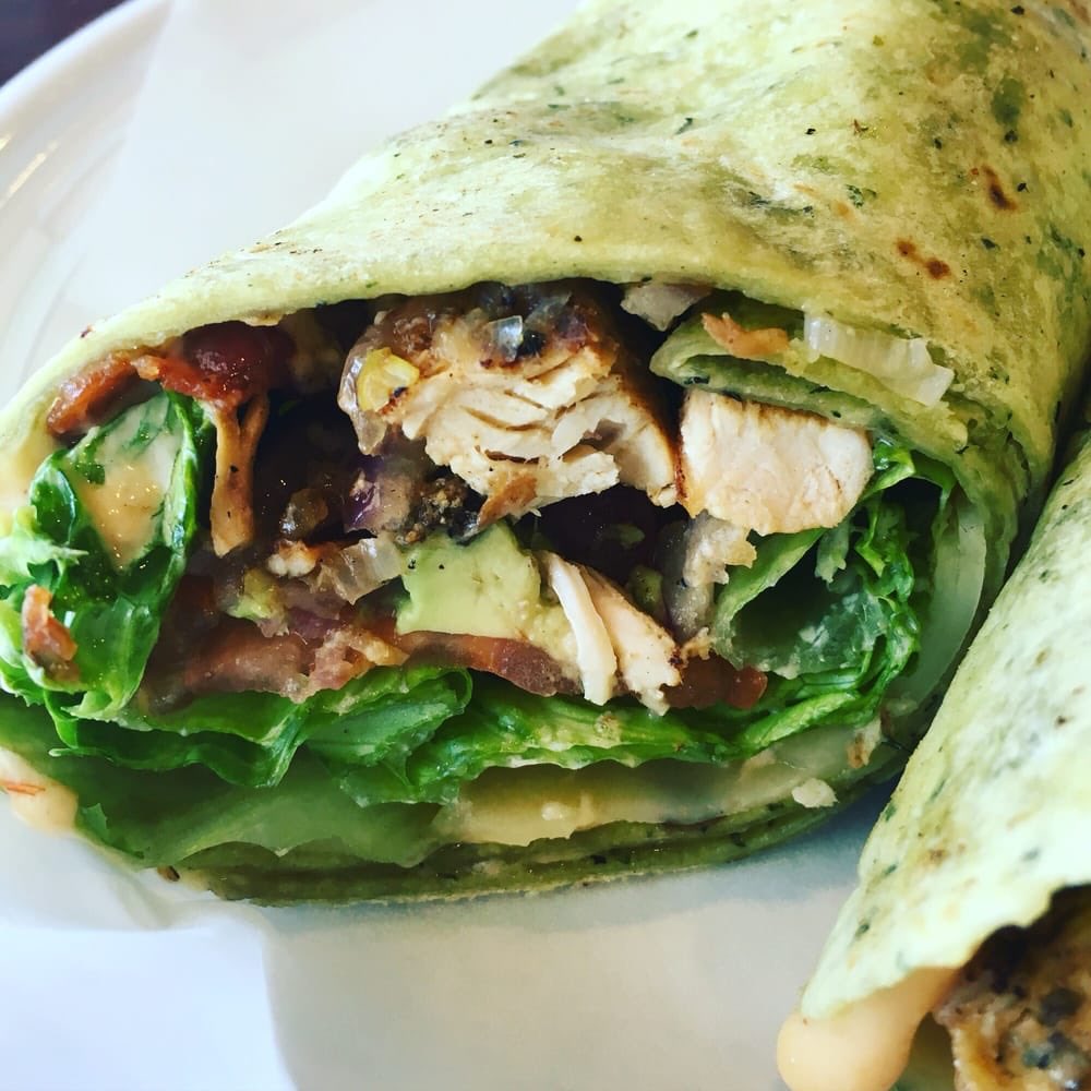 AgaveCafe's tweet photo. Today's Lunch Special #BBQCHICKENWRAP #agavecoffeecafe #LunchTime #delish 💚👍🏻 https://t.co/lwF3uYXski