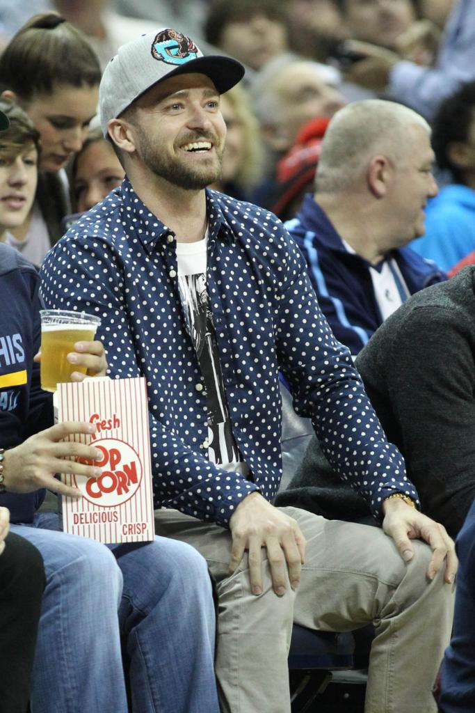 Star1065Sac's tweet photo. WATCH: @jtimberlake  &amp; Christopher Walken sitting on a couch... #SB51  https://t.co/mpZIekqf1c https://t.co/ItzzQHe8gv