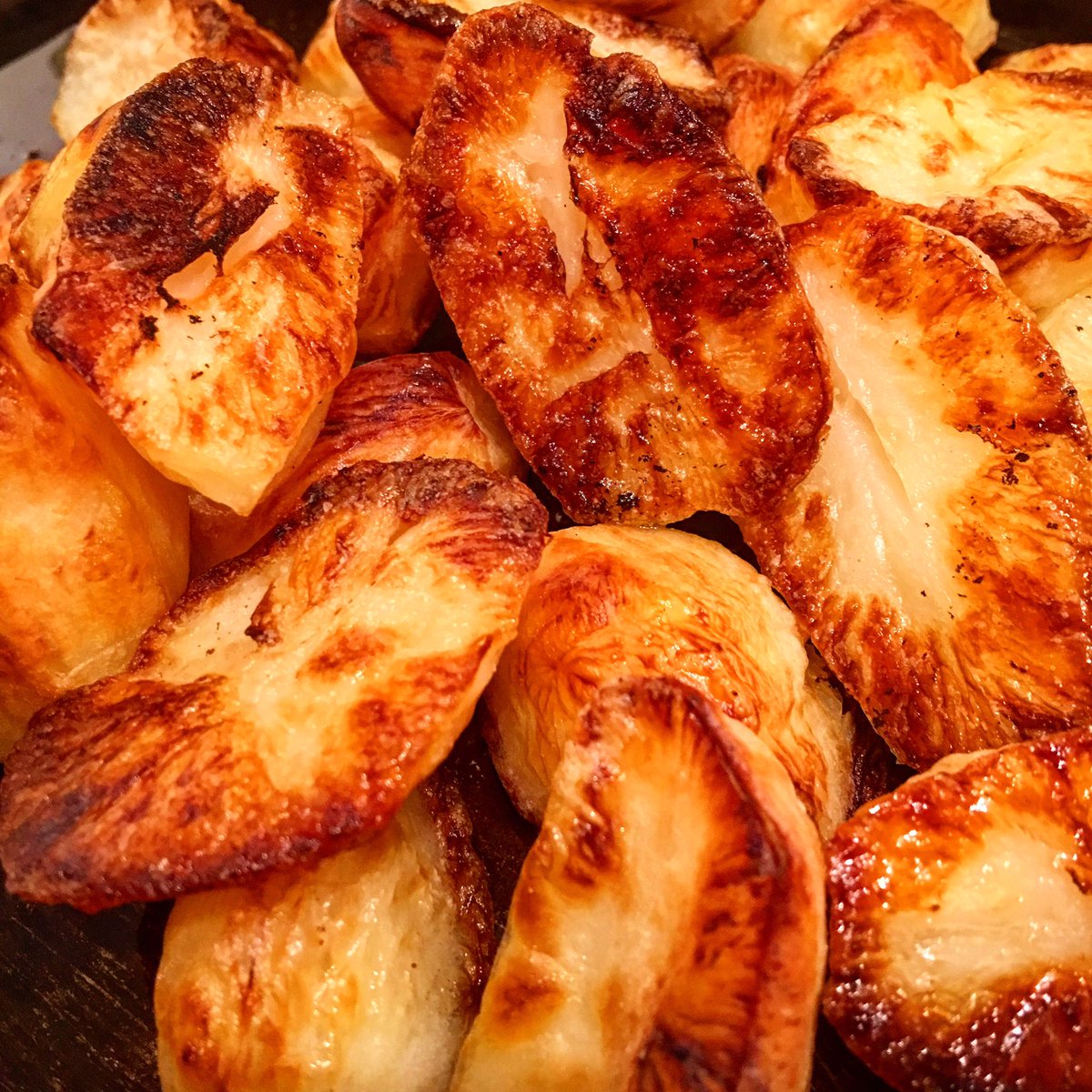 sharonskitchenx's tweet photo. #potatoes #new #roasted #homemade #homecook https://t.co/8T3c6Wl6O5