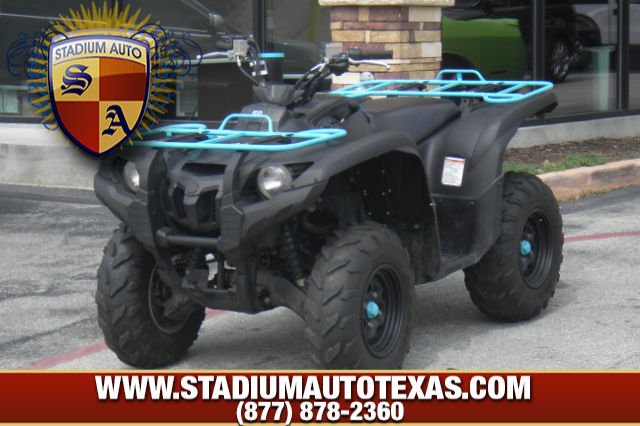 StadiumAutoTX's tweet photo. 2013 Yamaha Grizzly 550 FI, Electric Start, 4X4 with custom turquoise. https://t.co/ABc5RgD9al https://t.co/lP2xnx8xGV
