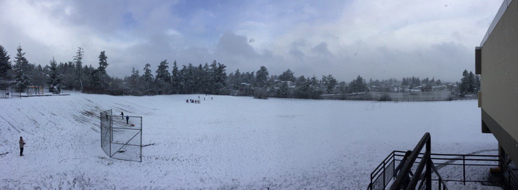 No snow day for #sd61. Outside PE