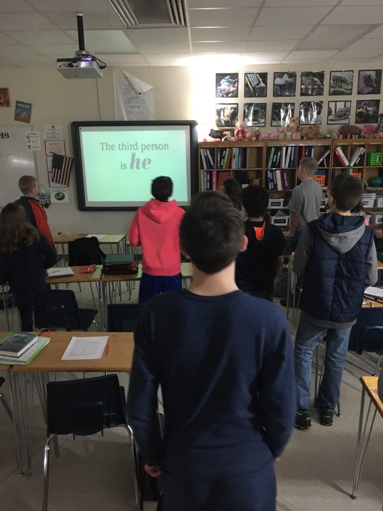 CHSdrake's tweet photo. Learning Point Of View in 6th Reading. #pov @CMSCardinals https://t.co/vv8aznZIMq
