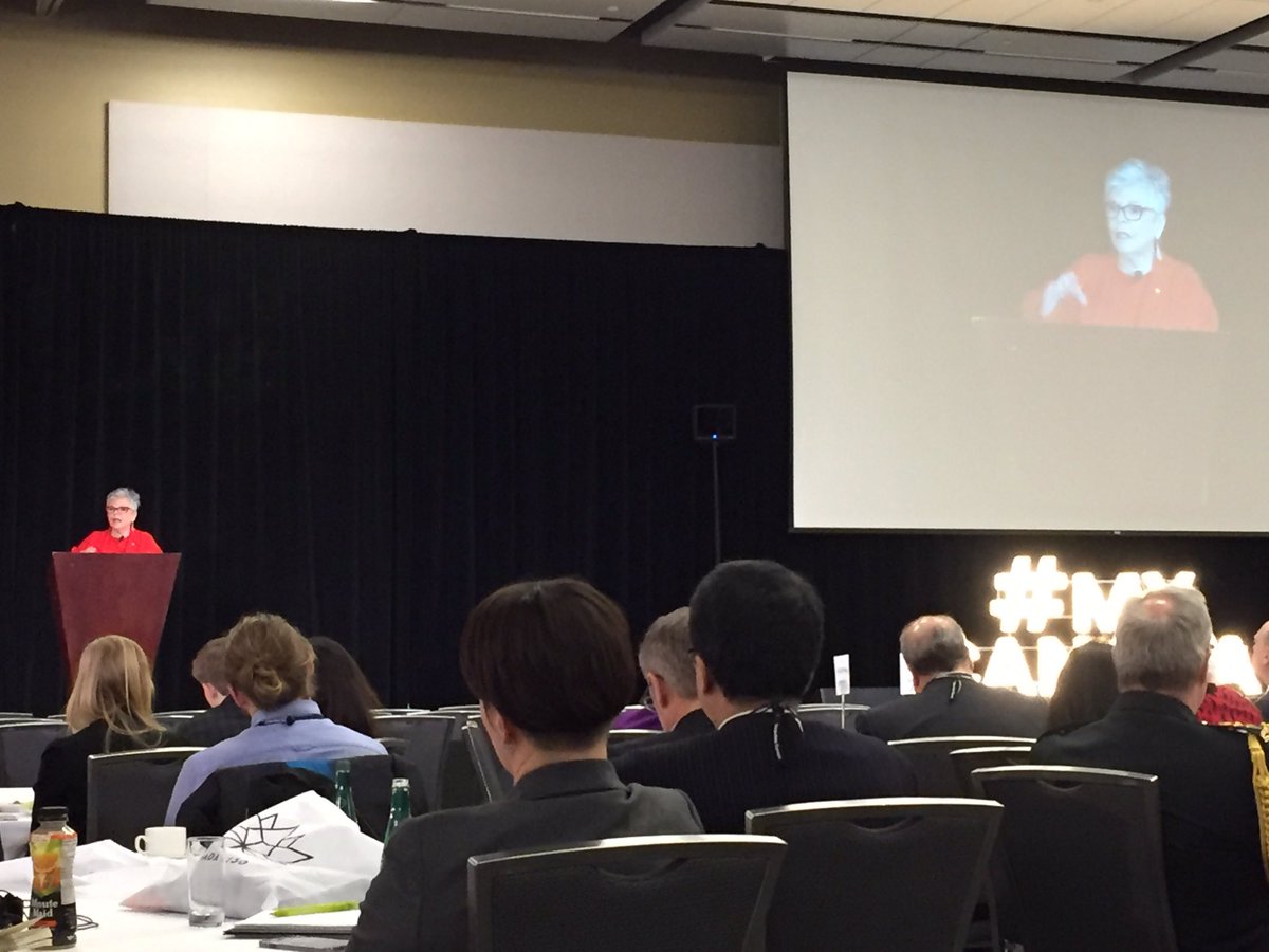 MeaganEngh's tweet photo. "Indigenous education is not only about the past: indigenous ways of knowing are part of innovation." -Roberta Jamieson #Converge2017 https://t.co/XvOwQBu3Mz
