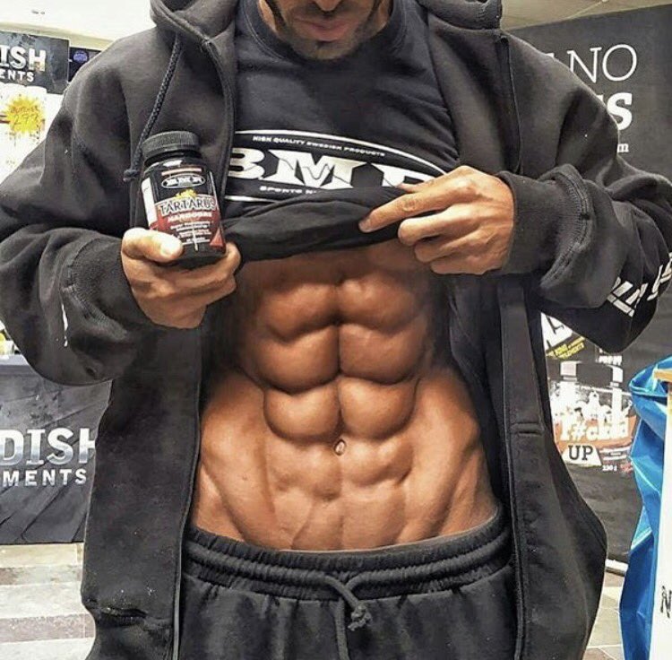 MuscleSection's tweet image. Who needs a six pack when you can get an eight pack? Right? 😎#abs #shreddedabs #nofat #washboardabs #fitness #shredded #conditioning #diced