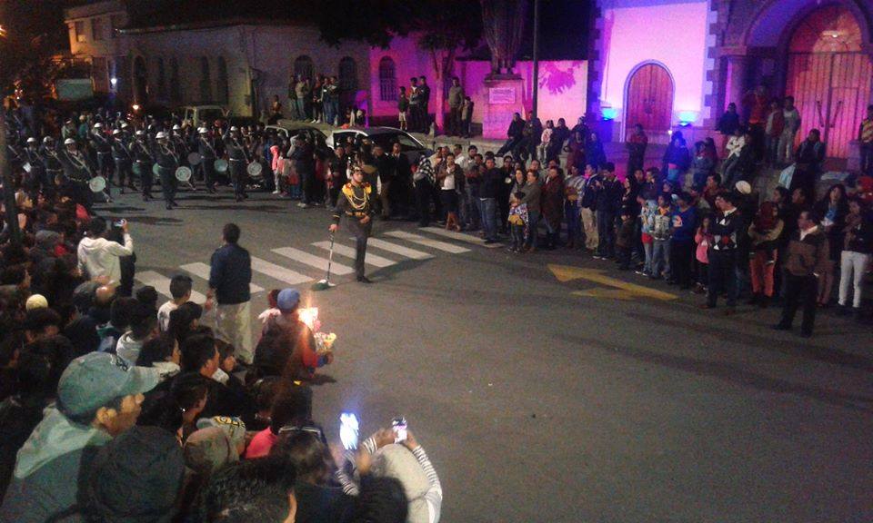 GadPenipe's tweet photo. #Carnaval #Penipe 2017 da inicio con desfile y eleccion dela #ReinaDePenipe @PenipeRobin https://t.co/ZfHmH61LUC