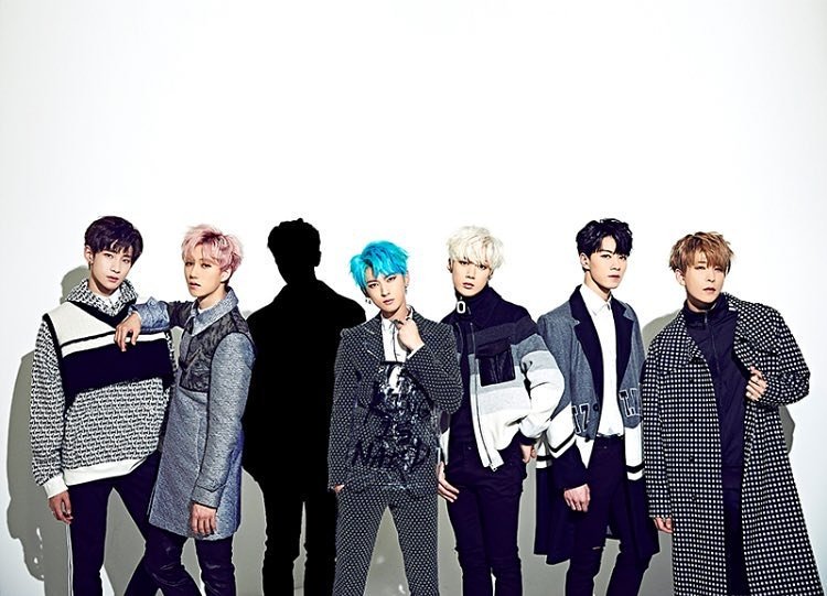 VAVSpain's tweet photo. ¡GRUPO COMPLETADO!
#VAVspain #브이에이브이스페인
#VAV #브이에이브이 #VAMPZ #뱀즈 #VAMPZFAMZ #뱀즈패즈 https://t.co/b3qpsIt9JC https://t.co/B1pKzoyjep