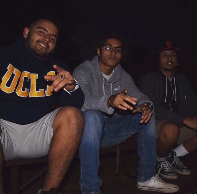 brand0n_c3's tweet photo. Happy Cday to both of these goons!🎉 Make the best outta ya day brudda's ☝🏼️🔞 #soowoop ♿️🚰🚹🅿️ @jorgezaranda79 https://t.co/n5UI3pBshU