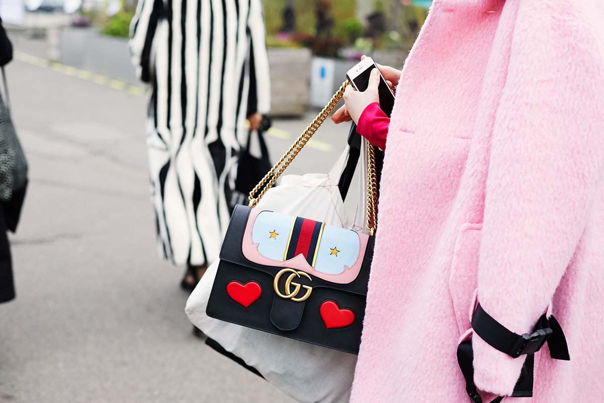 VogueSpain's tweet image. Sí, algo tienen las nórdicas que las hace muy especiales. Y estas 58 imágenes de #StreetStyle lo demuestran. bit.ly/2kFUTr9