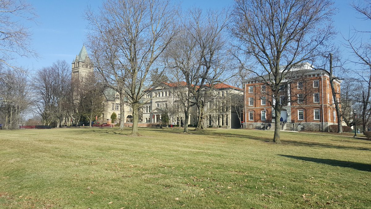 CoachKrisBoey's tweet photo. It's starting to feel a little like spring.  Lets hope it lasts! #ohwooo https://t.co/Fr7MNPWH1G
