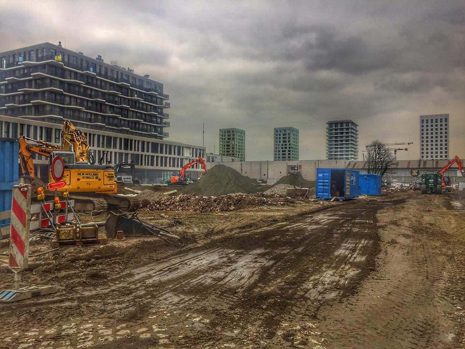 Westkaai's tweet photo. Plein in zicht! #Cadixplein #Eilandje #Antwerpen stad in verandering. https://t.co/Wwe914Z9pe