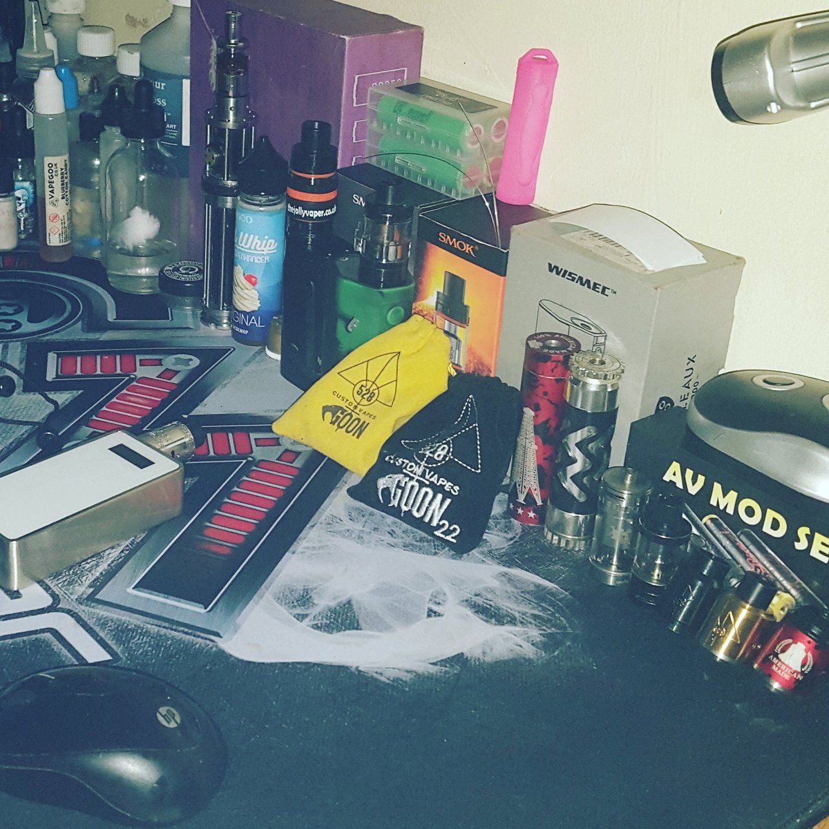 ynohtna656's tweet photo. Think I have addiction 😂😂 #vaping #cloudchasing #vapingcomunity https://t.co/j7G6r6JvBM