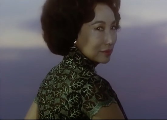IndieWire's tweet photo. Watch: New video essay compares #Moonlight with the masterworks of Wong Kar-wai https://t.co/s3PAQrQyU7 https://t.co/5qkfY2eBTv