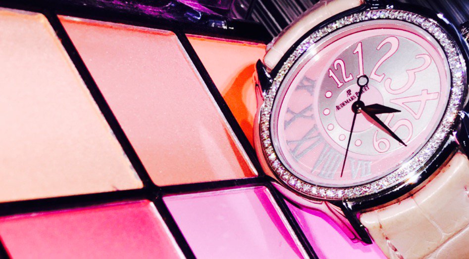 WatchesCheshire's tweet photo. ๐๐๐ฆโจ๐The ultimate wish list watch for Valentineโs Day #valentines #AP #Audemarspiguet #Willmslow #cheshire #watchgoals ๐ โจ๐ฆ๐๐ https://t.co/wOnsqbLaEv