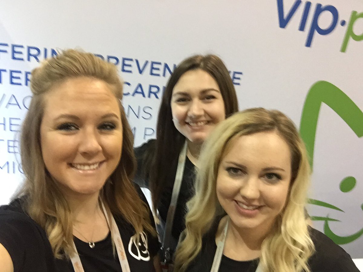 VipPetCare's tweet photo. We are hanging out all week at #NAVC2017! Come see us at booth #3818 https://t.co/g8ZRRzzeOF