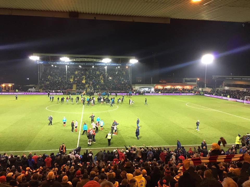 SportsViewNow's tweet photo. Lincoln City 1-0 Ipswich Town https://t.co/5eMXGX909q https://t.co/rp88iBJkRh