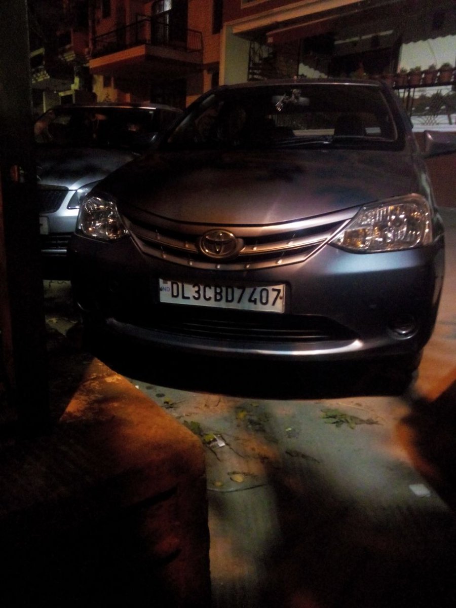 Batdots's tweet photo. 20+ IDENTIFIABLE FOUL-MOUTHED RichBrat outrage modesty of woman in colny.SED @DelhiPolice LodgeFIR0057 us509 agst #UnknownPers @chitrapadhi https://t.co/c0YZ7rnLp2