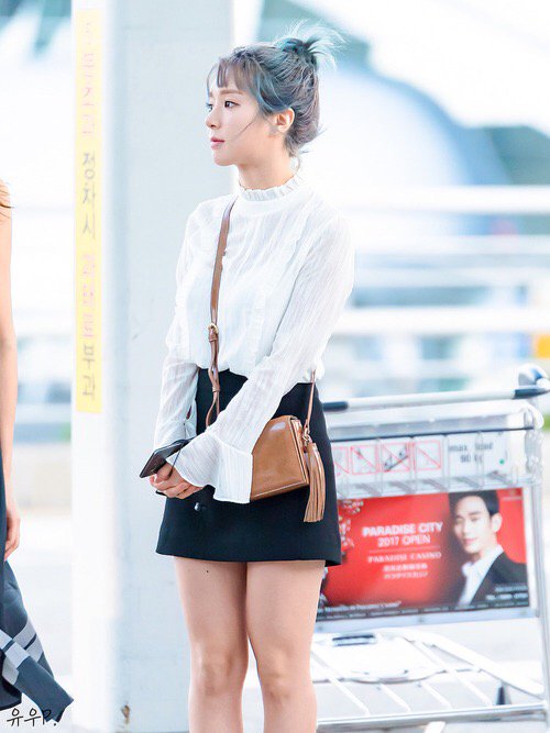 aoaaesthetic's tweet photo. choa' https://t.co/2KjwGEQ2yt