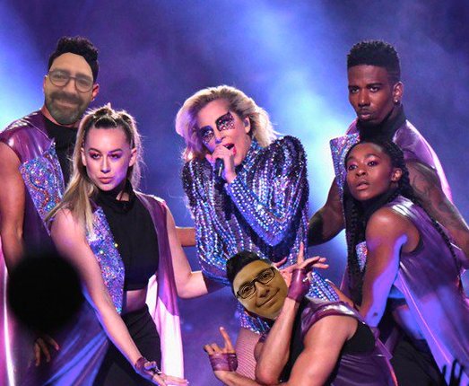 Don_Nascar01's tweet photo. @anibalaurelio85 Como siempre anticipando la info; estaban en el medio tiempo del #SB51 con Lady Gaga 😂😂 #NascarxFox #AdiosBARATOS🖐🏻 https://t.co/D7Q22Z6BVX