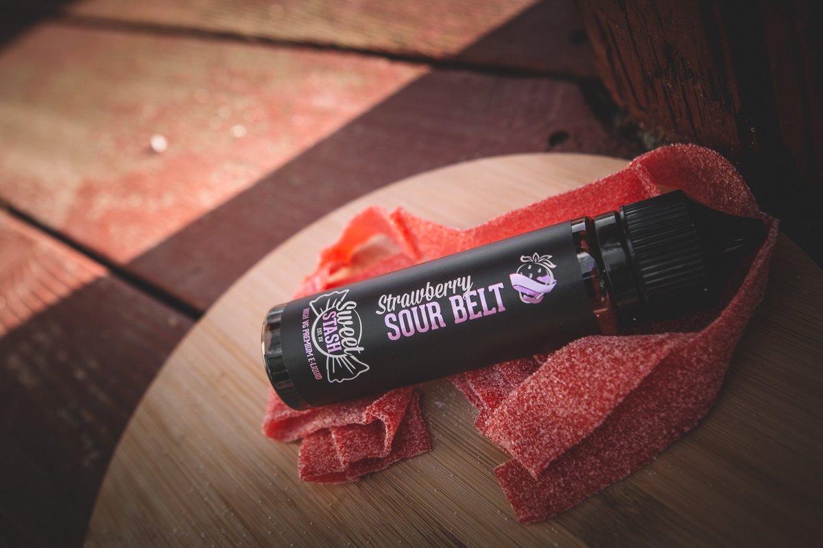 OurSweetStash's tweet photo. Our Strawberry Sour Belt will be the first thing you think of when you wake up on a Monday morning.
#sweetstash https://t.co/voRCOvOwkD