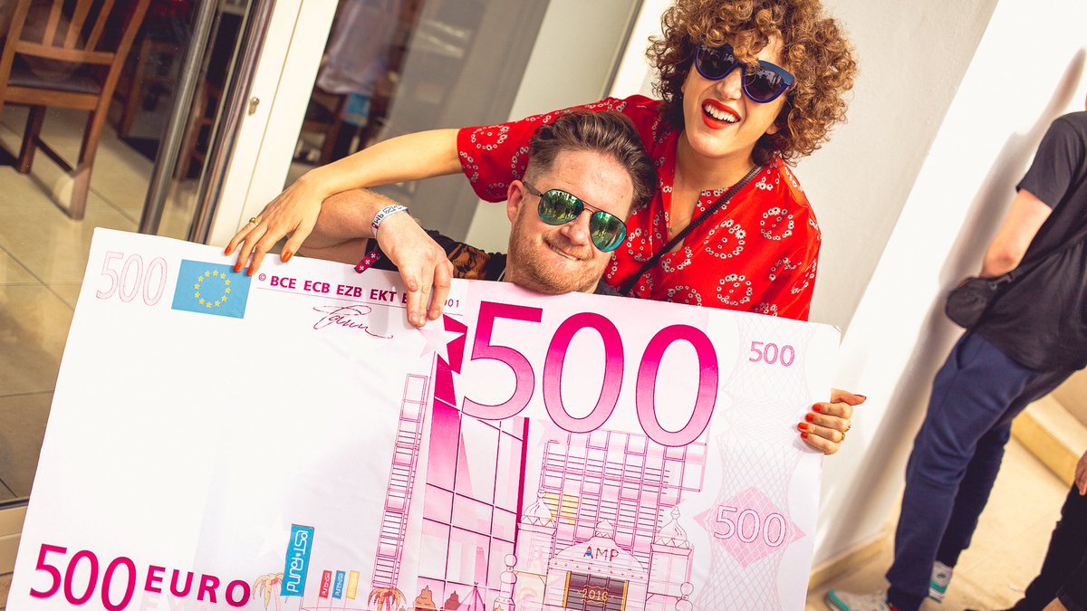 Throwback to last year with our favourites @AnnieMac &amp; <a href="/eats_everything/">TwEats Everything</a> 🌴