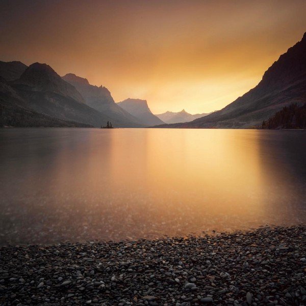 juulii's tweet photo. Get the energy of that place with pic by @ladzinski - 5 minute exposure of a warm... https://t.co/jbWpoYaViv https://t.co/coIJBY6X4i