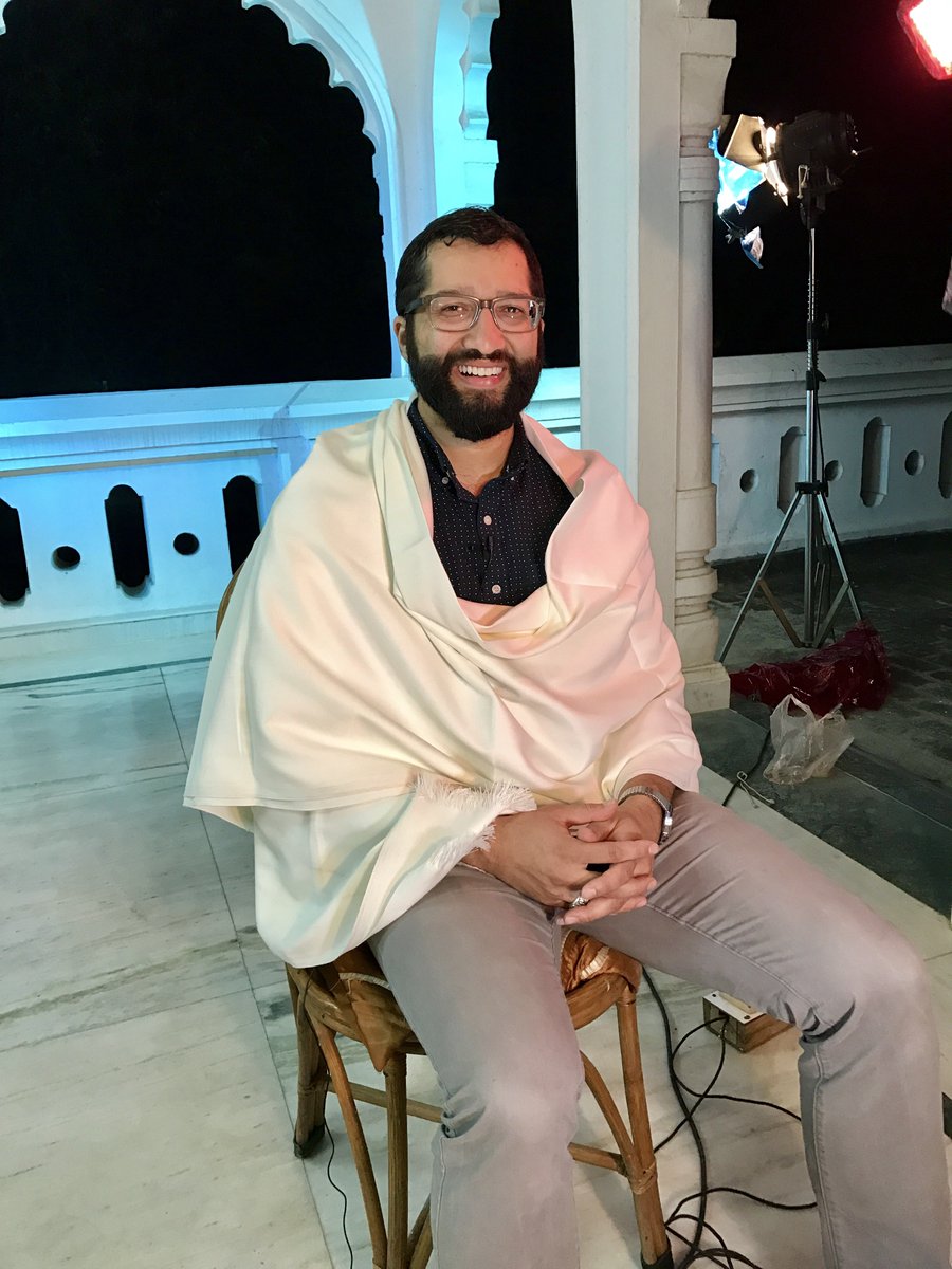 FocusPhotoCo's tweet photo. After 8 days of being behind the camera and conducting interviews, it’s my turn to be in the hot seat! #FocusPhotoCo https://t.co/FPosylbBCM