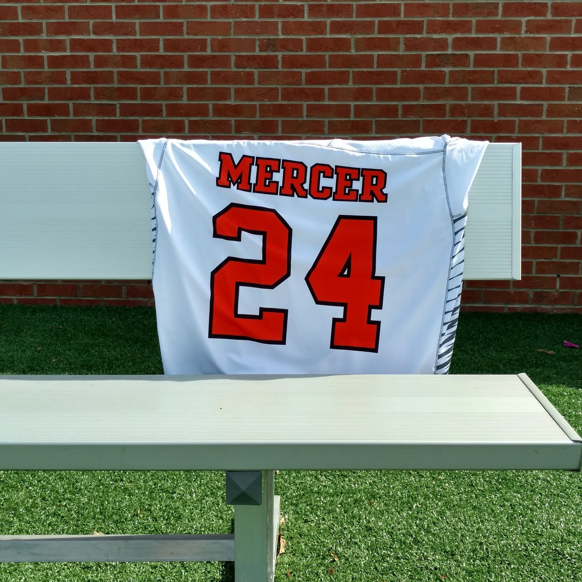 MercerLacrosse's tweet photo. #johnmichaelstrong24 is on the roster, game day v. Vermont https://t.co/LcPHKNtQtB