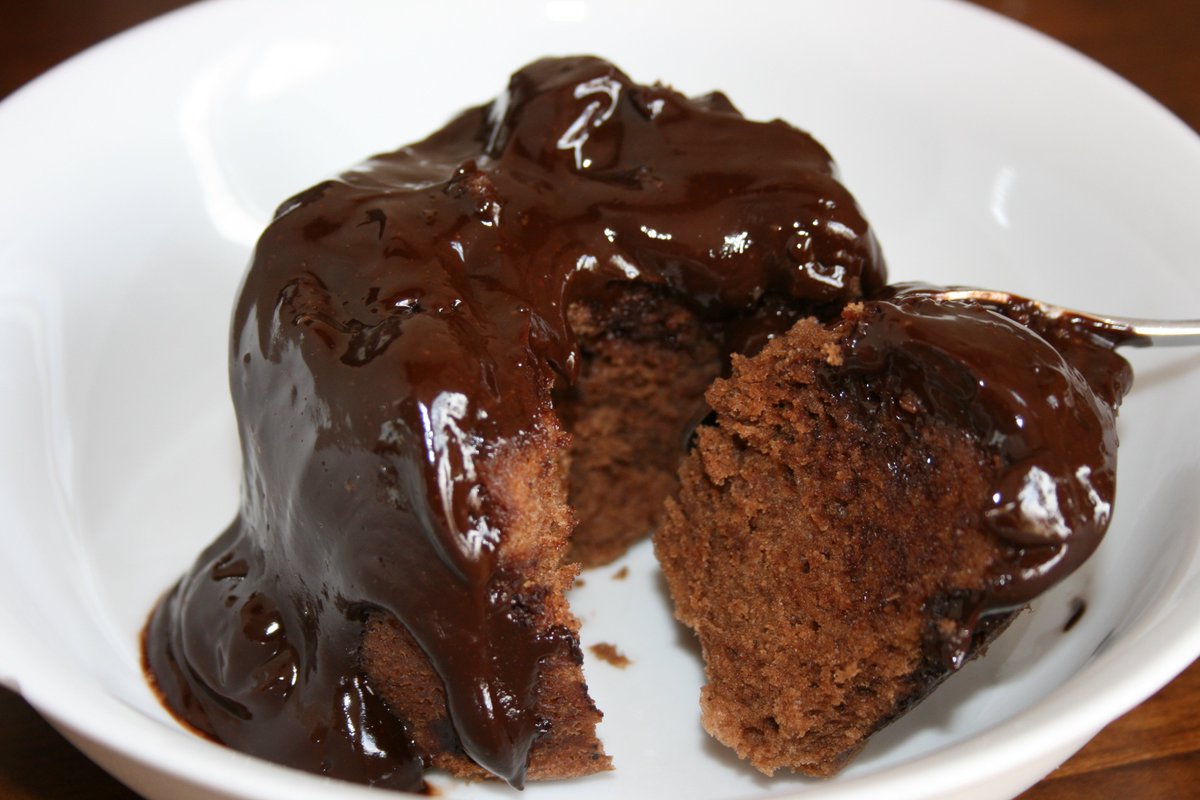 #WORCESTERSHIREHOUR
Worcestershires only   PUDDING CAFE   is back open in Backfields  Upton Upon Severn only serve PUDDINGS <a href="/thepuddingshop/">The Pudding Shop</a>