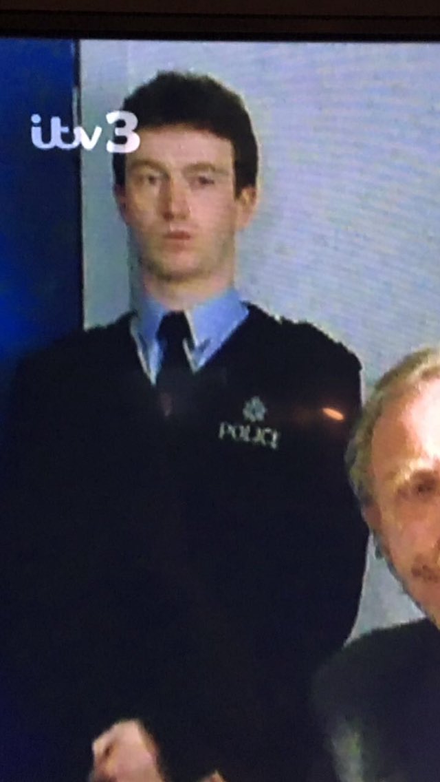 FacialMac's tweet photo. Facial Sammy Nic spotted by T-Bone on ITV3 @samnichols93 @RockhamptonRams #Demister https://t.co/GxjCRRCJHG