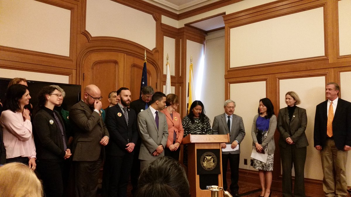 antoinettesiu's tweet photo. City colleges started 1960s, but we've forgotten that mission, said @mayoredlee. City has made deal to offer free tuition for SF residents. https://t.co/clPfcvqLRF