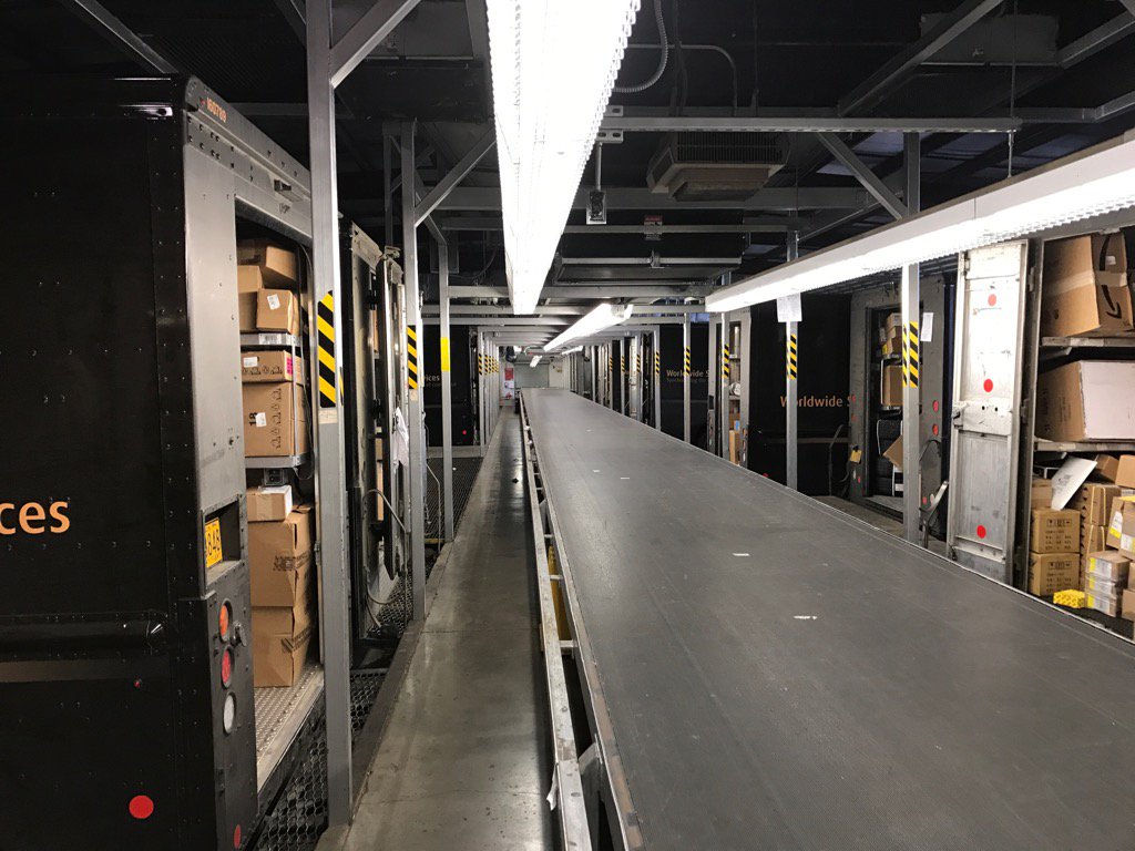 DRL325's tweet photo. Closed door preload to start the week in Corvallis.  Dave Hokama and his team showing what can be done! https://t.co/0ZzXrNEuBS