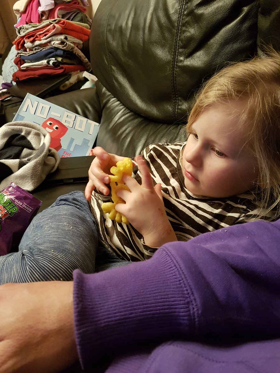 philipaball's tweet photo. Apparently you eat Monster munch by 1st putting them on your fingers as rings whilst watching the Lion King. #0fsgiven https://t.co/zOV1n0wOxo