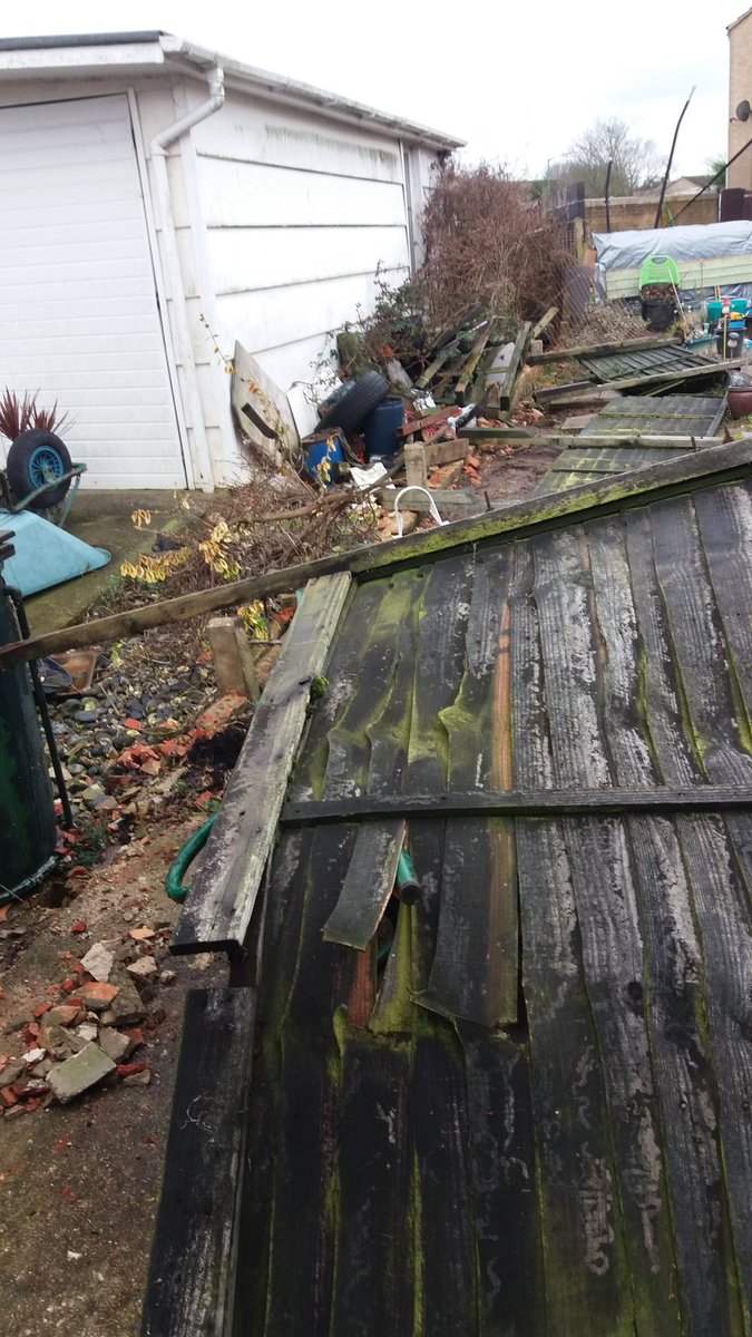 DjDizzeeDuchez's tweet photo. #DHC #ManagementMove #RightToASafeLife : #Discrimination cont .♡felt thx NEWteam #Council #Security
#HelpME need #Free Pallets2makeFence 👷 https://t.co/NBt4F7rOOx