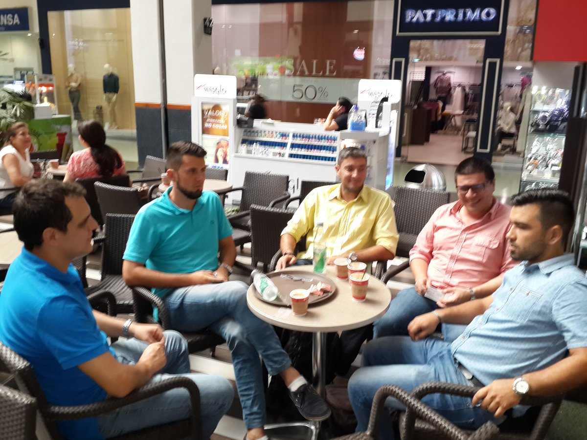 aleurreaos's tweet image. En reunión con coordinador Dptal de apropiación Fase III para los #PVDs @fonade @ConectividadCO @luisferloza @carlosedosorio @Ministerio_TIC