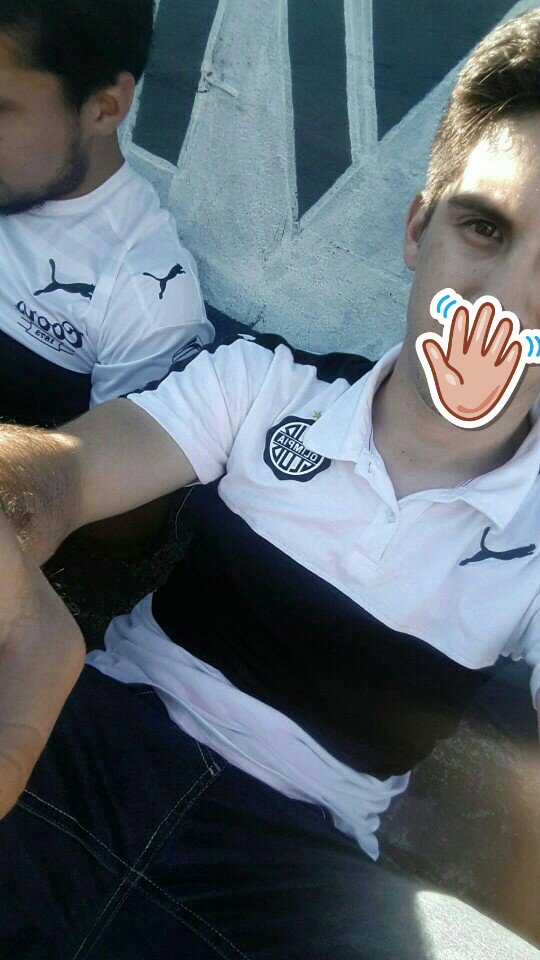 mati1902's tweet photo. Estar con vos una vez mas y todos juntos la vuelta vamos a dar ⚪⚫⚪ https://t.co/iXd678zujy https://t.co/zmEMZoFTXJ