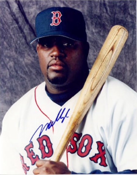 Dat_New_BOLD's tweet image. OOOG Red Sock, Mo Vaughn played from 91-03, with 328 career homers, and the 95 ALmvp #Hitdog #BlackHistory