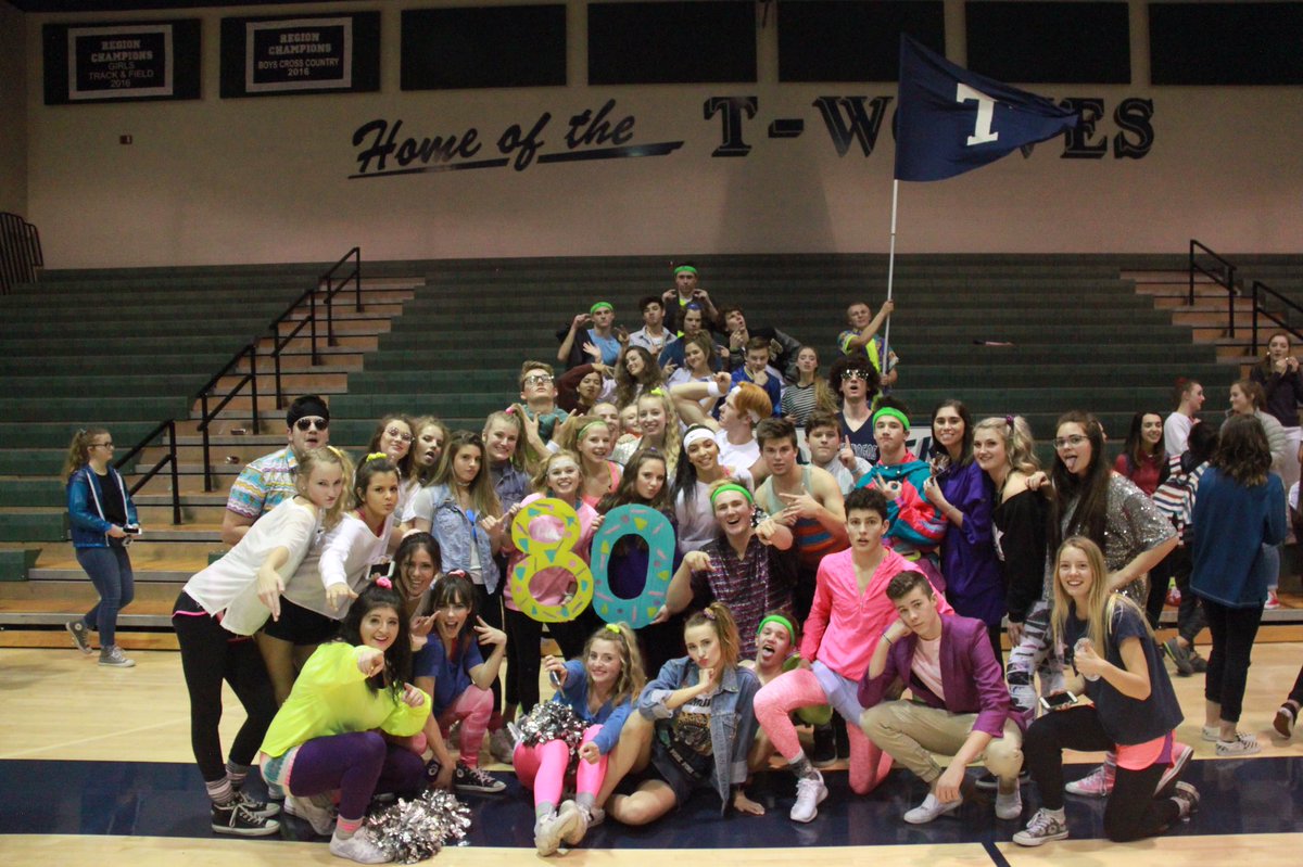 TimpHistory's tweet photo. 80's night was a success and also a crazy win against the #1 team in state! #gotwolves https://t.co/qGcNuGBaeL
