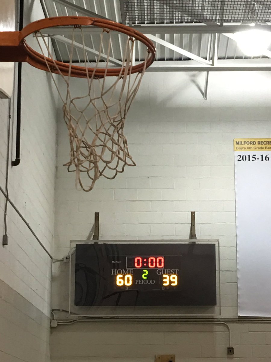 wizards2015's tweet photo. Dubs #48-0 #wewantmorebannerz https://t.co/mbiq1u9j8P