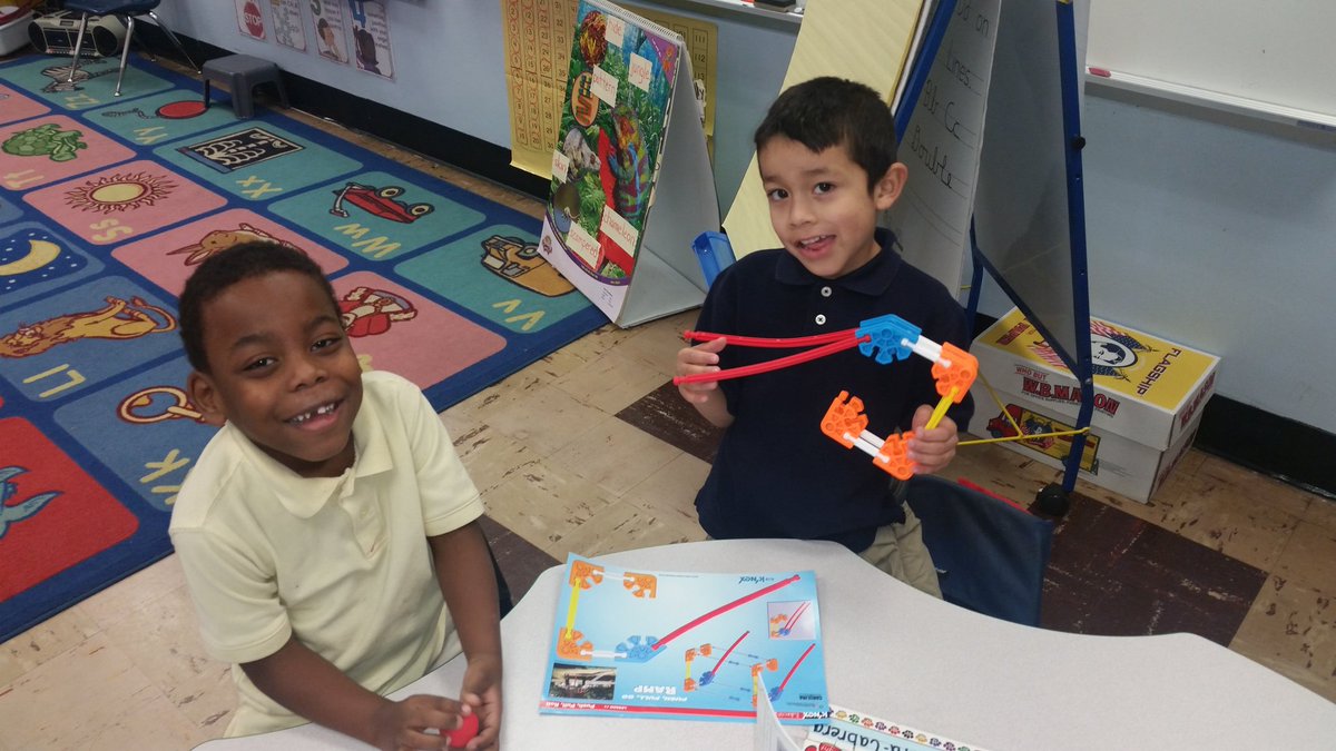 MrsLousClass's tweet photo. Working with our Push Pull Go Science kits today building ramps! #pushpullgo #science @baltzprincipal https://t.co/6UmcK7RFKL