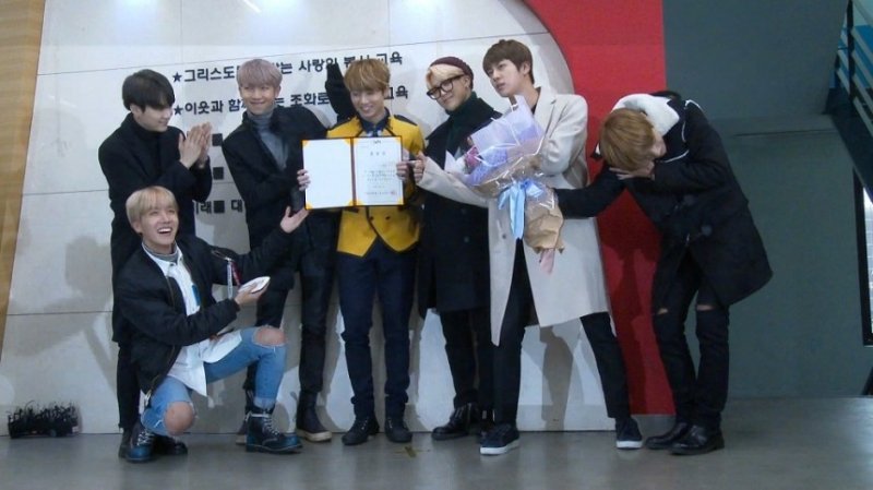 twitter.com/topstarnews