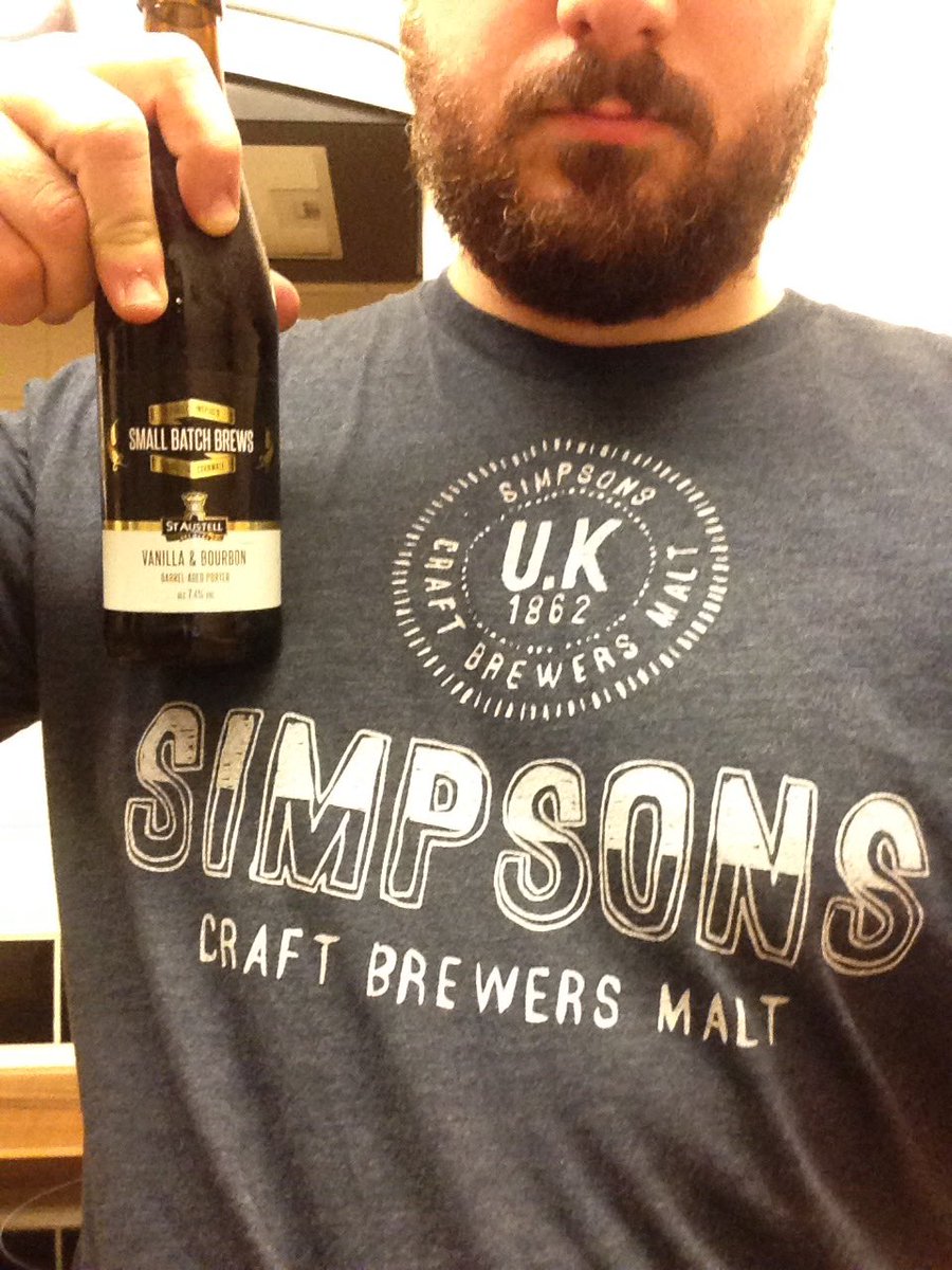 roborton41's tweet photo. @SimpsonsRichard I'll join you! Plenty of quality malts went into this bad boy! #CraftBeard #DRC #T50 #MarisOtter https://t.co/bxZuL9u730