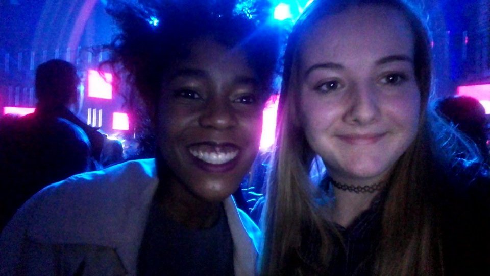 Elle est grave chou <a href="/Inayamusic/">INAYA I OFCOP</a> en vrai ☺