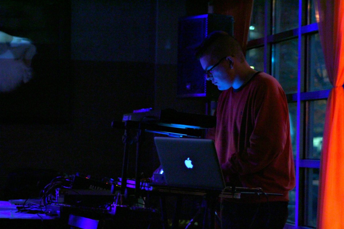 New Mexico has a great Synthwave scene! I had a killer time playing in this state! #synthwave #MusicMonday