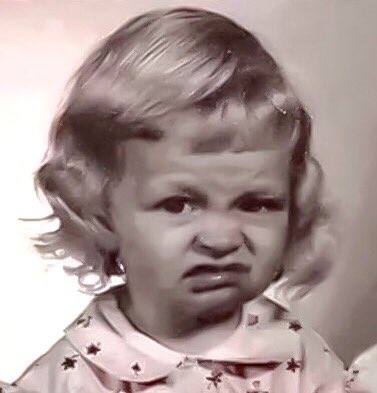 Lauris_As_Is's tweet photo. Me when boys want me to go and watch a movie at their place. #noidon't #gotothe #friendzone https://t.co/dAtBZfvG78